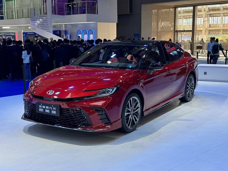 Maineen valinta sedanimarkkinoilla